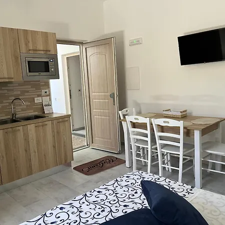 Danys Appartamento Ischia